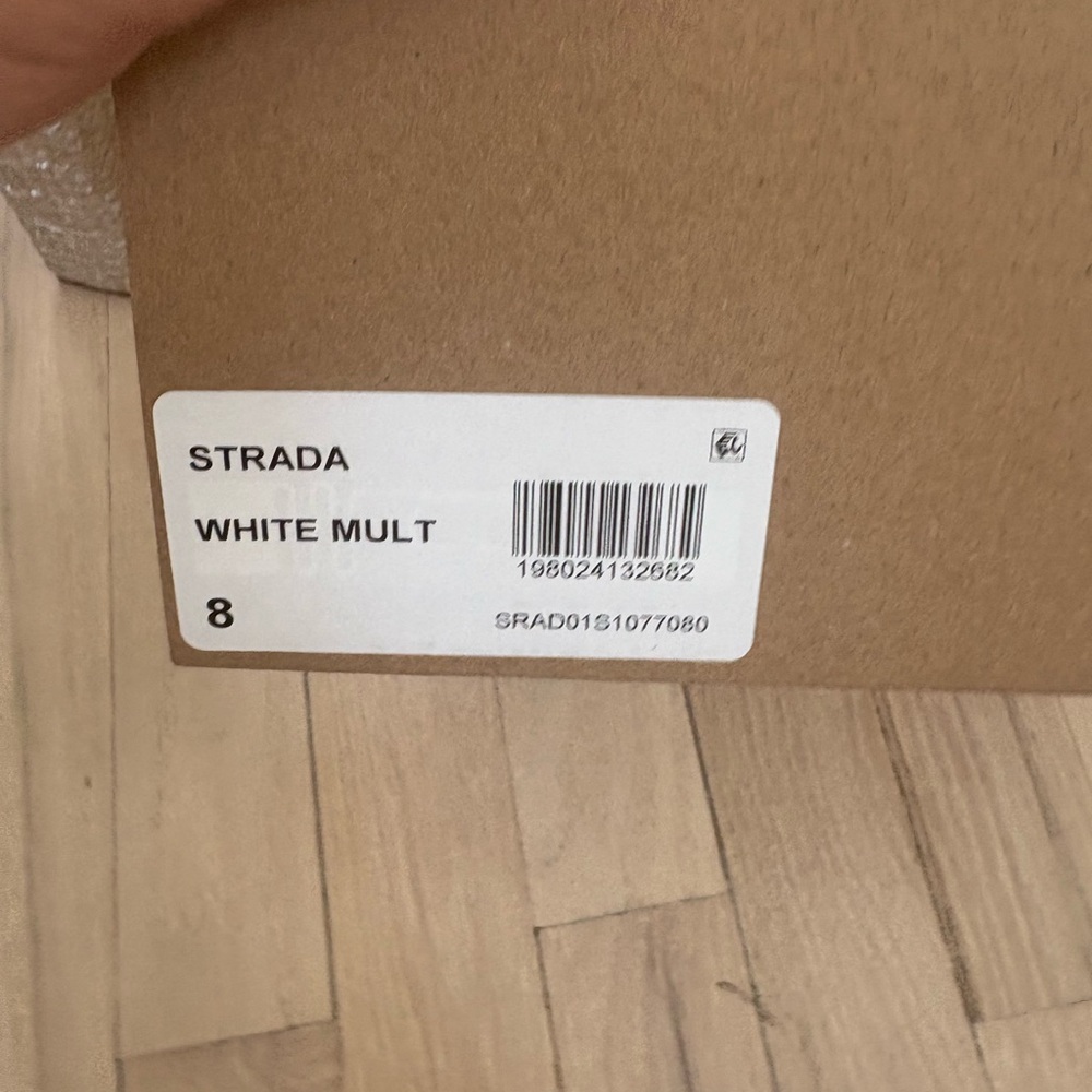 Steve Madden Cream Platform Heels with Ankle Strap - Picture 8 of 8